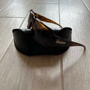 Anon Allie Brown Tortoise Sunglasses with Black Leather Case